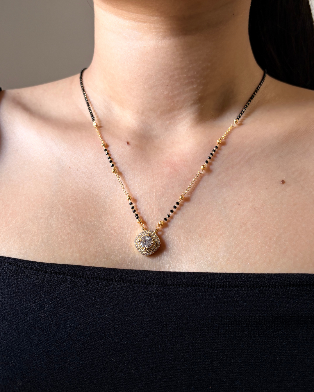Sia Mangalsutra