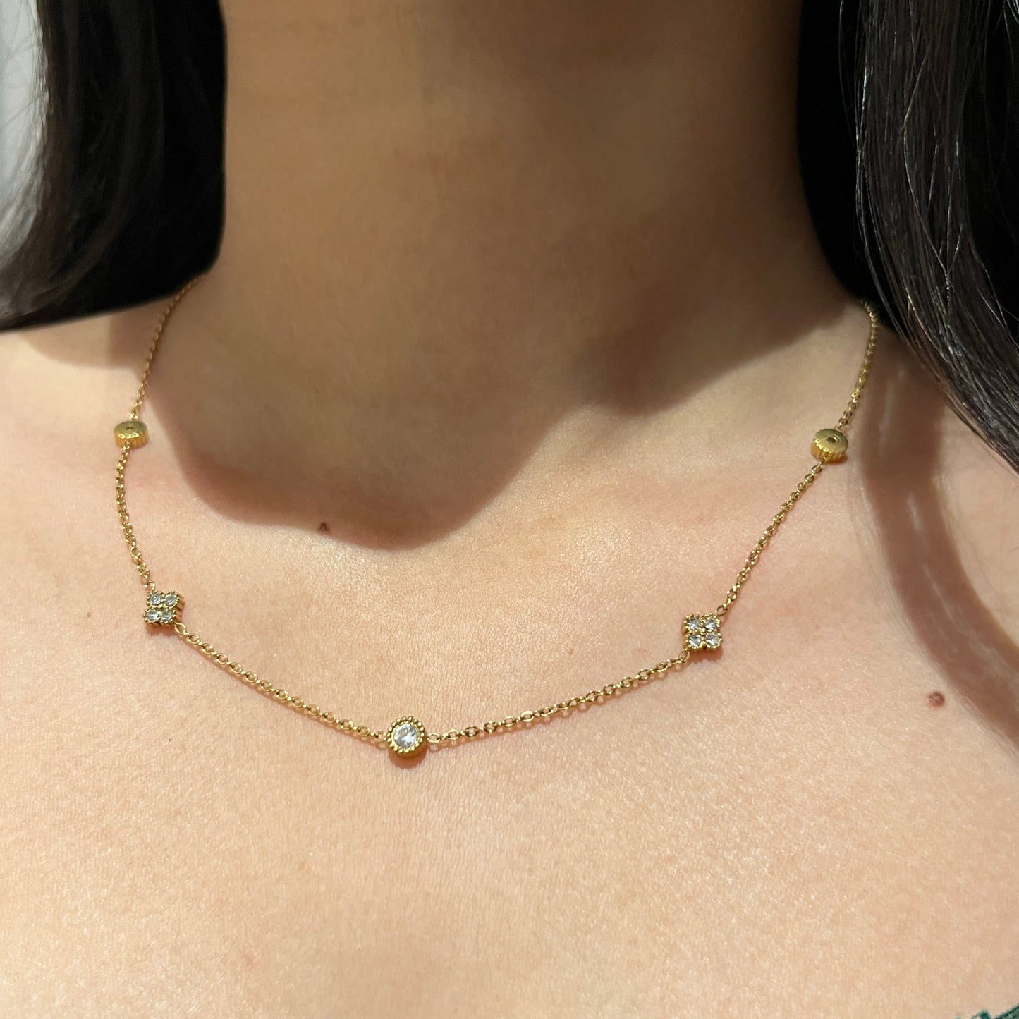 Minimal Clover Necklace
