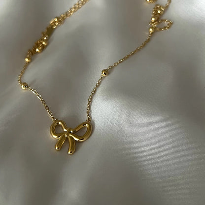 Bow Minimal Necklace
