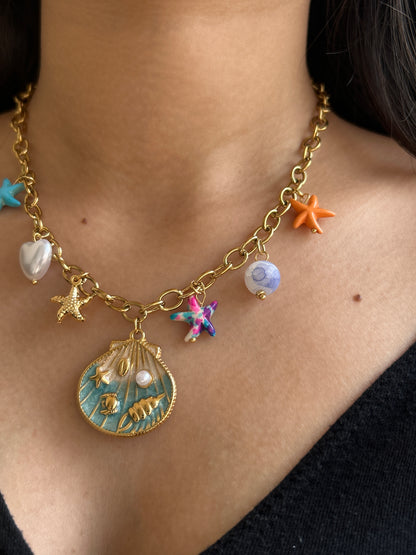 Perla Maris Charm Necklace