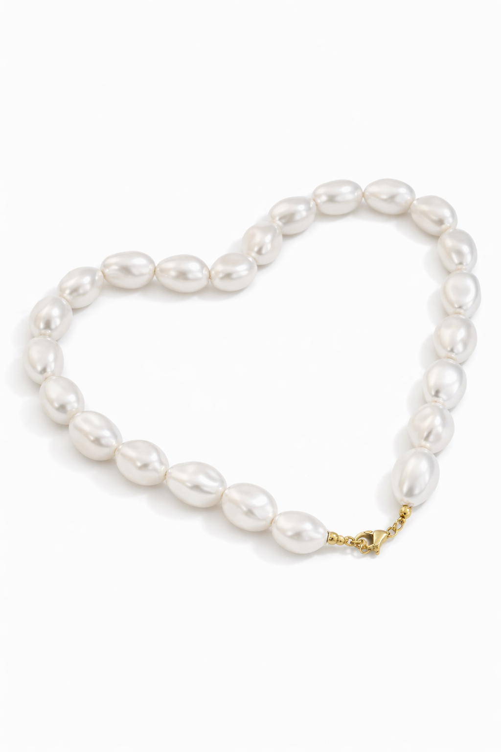Bold Pearl Necklace