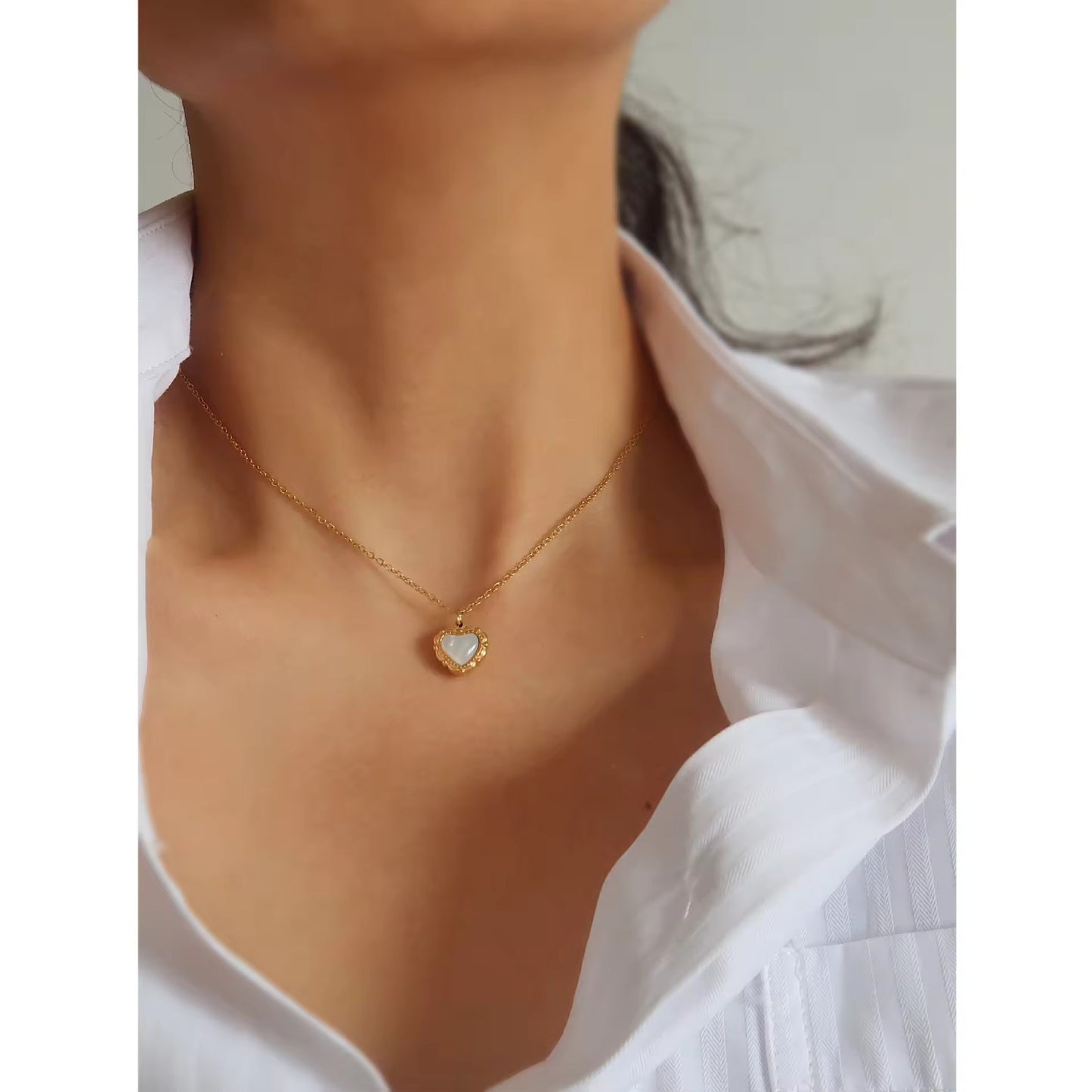 Vintage Minimalist Heart Necklace