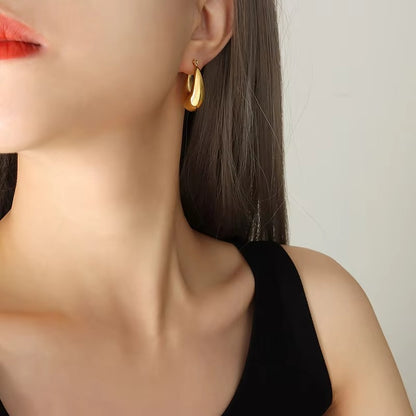 Soi Earrings