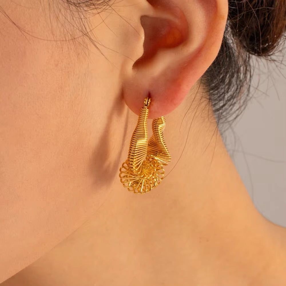 Zyna Earrings