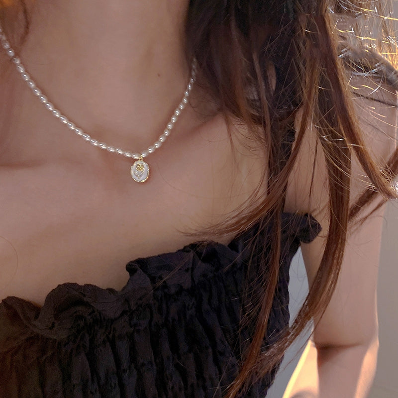 Amelia Pearl Necklace